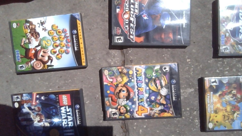 Super Monkey Ball 2 (Nintendo GameCube, 2002)