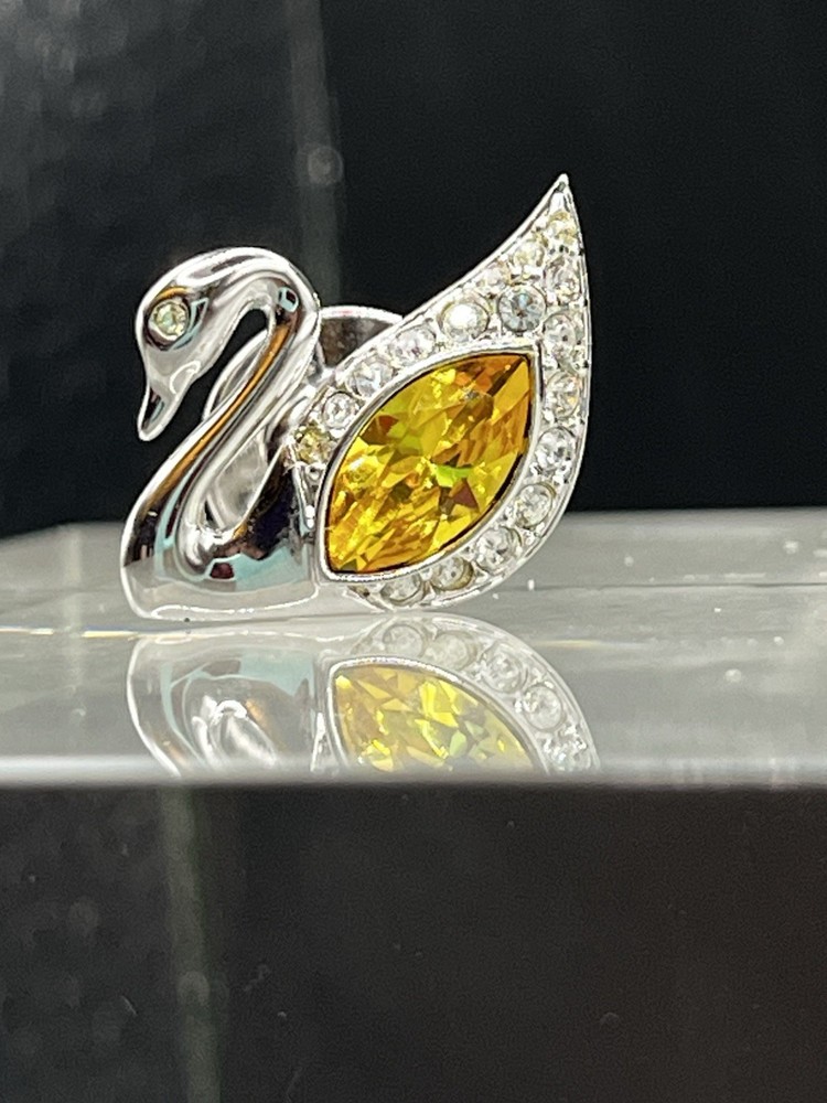 SWAROVSKI LOGO Swan Silver Tone Yellow Marquise Crystal Signed VTG. 3/4” Pin Tac