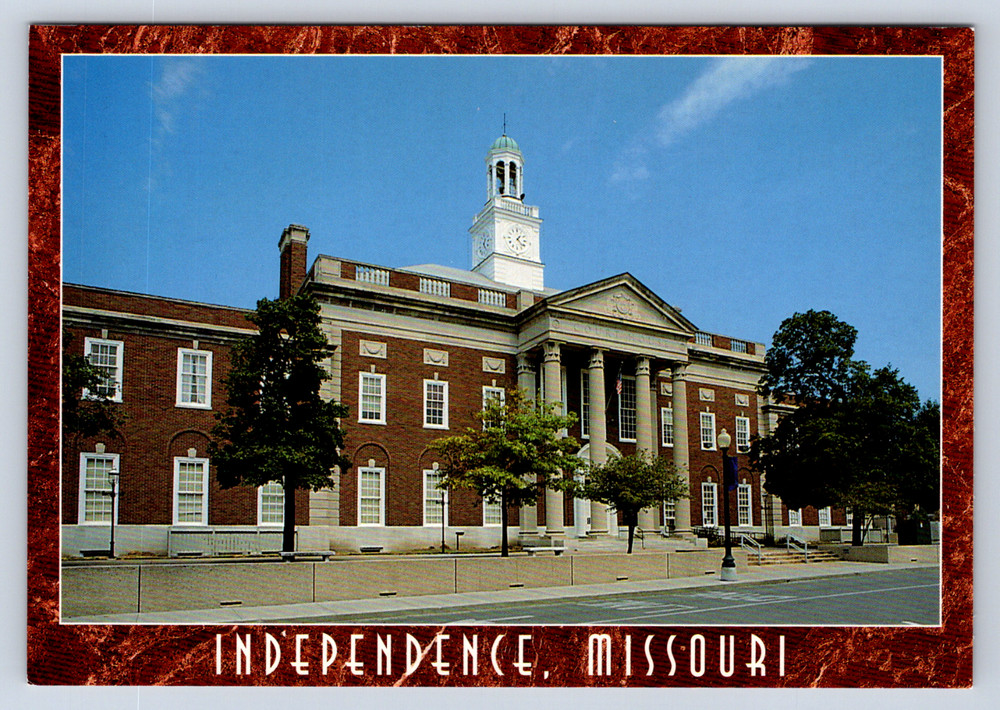 Vintage Postcard Jackson County Courthouse Independence Missouri