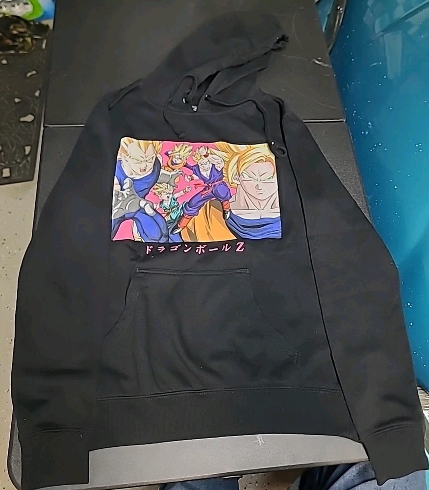 Dragon Ball Z Super Saiyan Goku Anime Pullover Hoodie Sweater Men’s Size Small