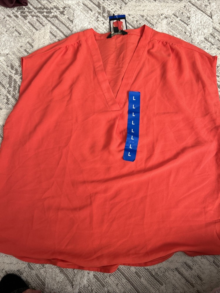 NWT Banana Republic Women's Short Sleeve V-Neck Blouse Red  Size L  Beyaz