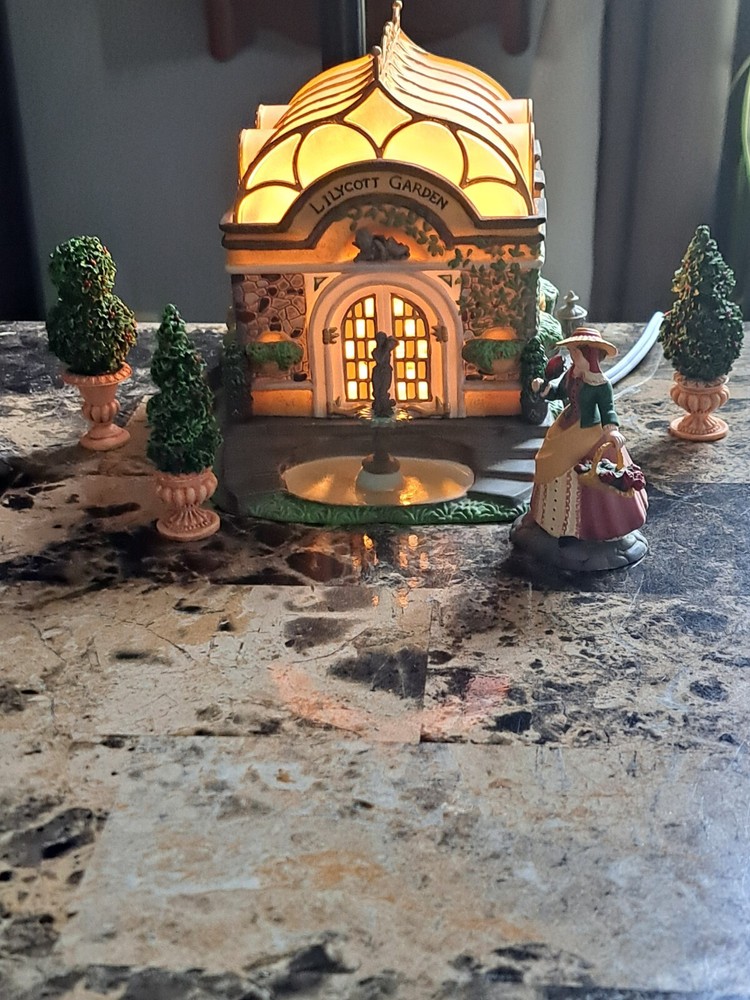 Dept 56 Dickens Village Lilycott Garden Conservatory Gift Set with Original Box