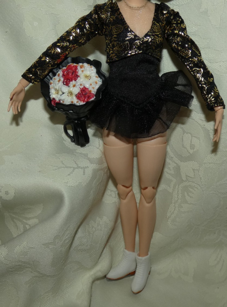 Barbie Inspiring Women Kristi Yamaguchi Fashion Lot For Mtm Doll Skate Dress