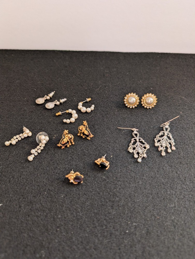 Lot Of Seven Pairs Of Vintage Pierced Earrings Variety Of Styles