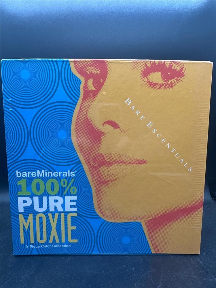 bareMinerals 100% Pure Moxie 9 Piece Color Collection Blush Eyecolor Lip Brush