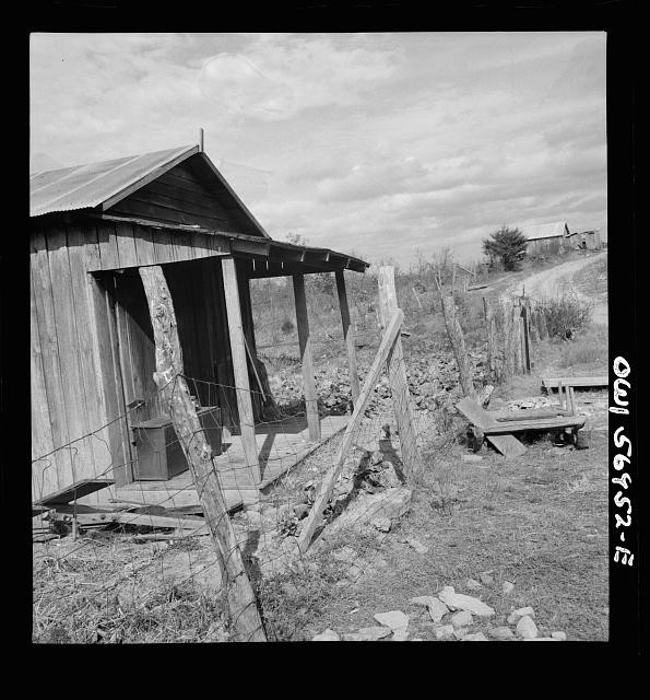 Photo:Tennessee 1941 TVA Knoxville Rural Cabin Fence Road