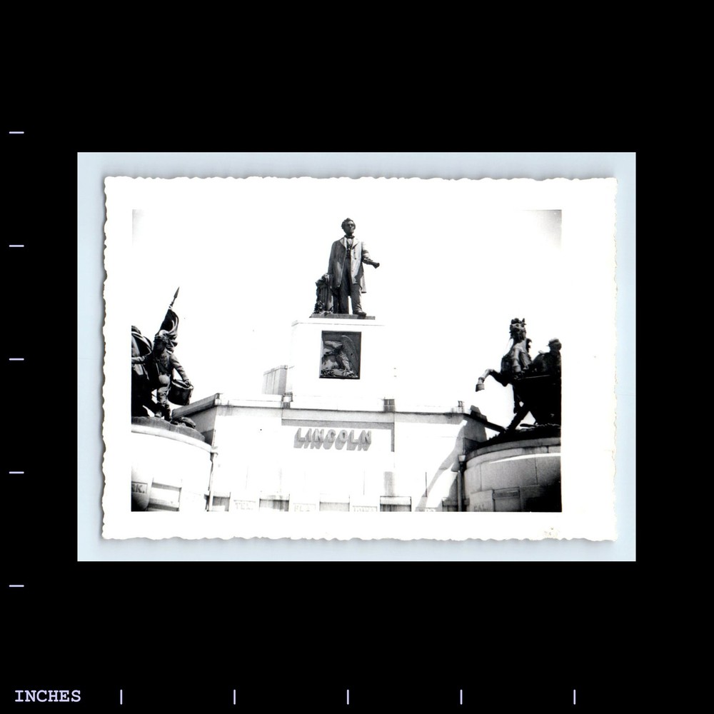 Old Vintage Photo LINCOLN STATUE MEMORIAL SPRINGFIELD ILLINOIS
