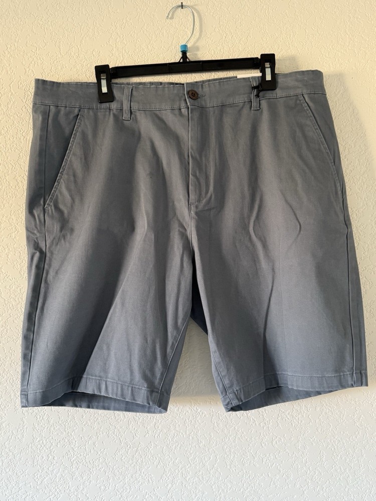 Kenneth Cole Slim Fit Shorts Cotton Classic Gray Men’s Size 38 NWT