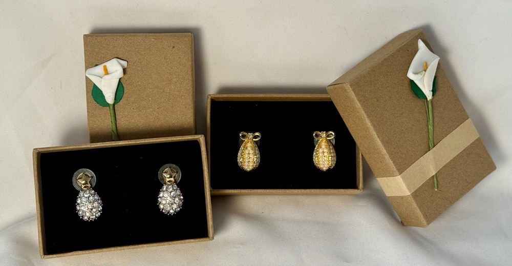 Vintage Signed Joan Rivers Ab Rhinestone Egg Earrings & Faux Pearl Earrings