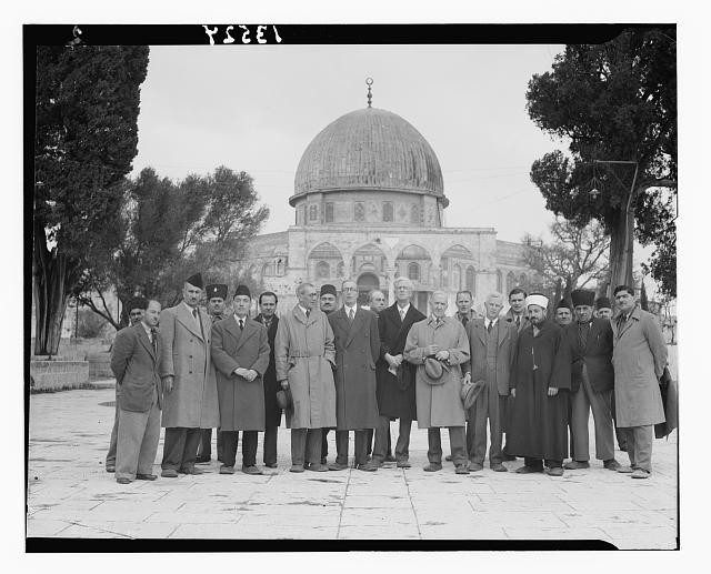 Palestine Inquiry Commission, March 1946. Group close up to Dome of the Rock