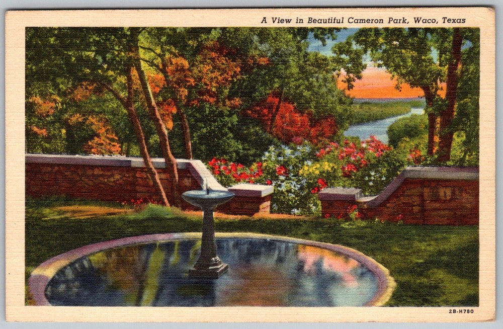 Vtg Linen Postcard Cameron Park Fountain Waco, Texas 1940s