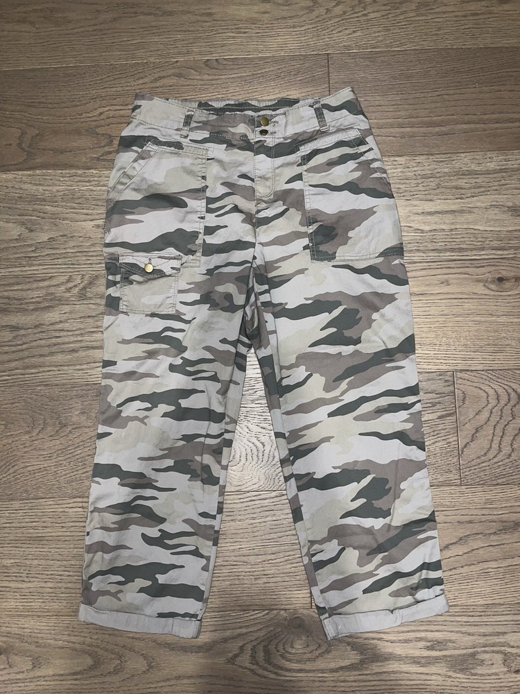 Time And Tru Camo Stretch Cargo Pants Women's Size 10