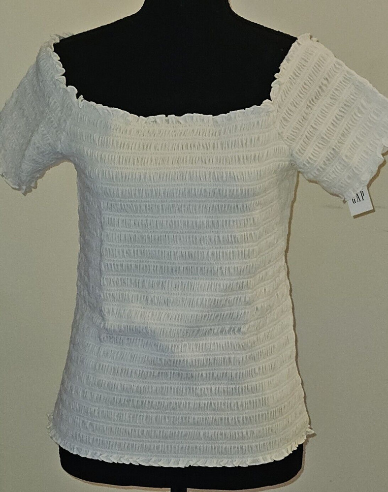 Gap Smocked Short Sleeve Top Woman's Size Large NWT White..