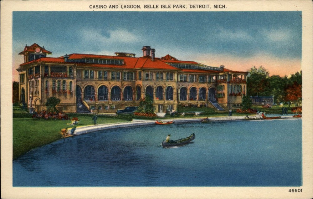 Michigan Detroit Belle Isle Casino Lagoon canoe ~ 1930s linen postcard