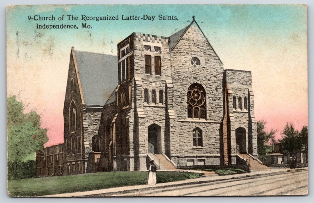 Vintage Old Postcard Church Of Latter Day Saints Building Independence Missouri