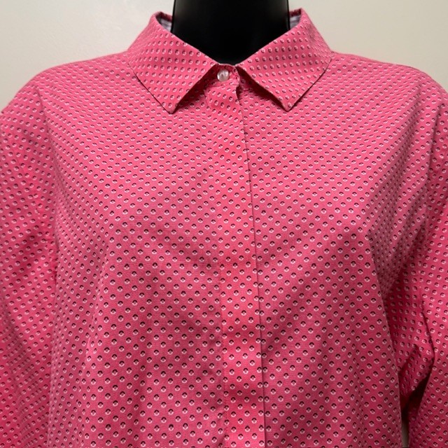TALBOTS Size 18 Pink Geometric Circle Print Blouse Wrinkle Resistant Stretch Top