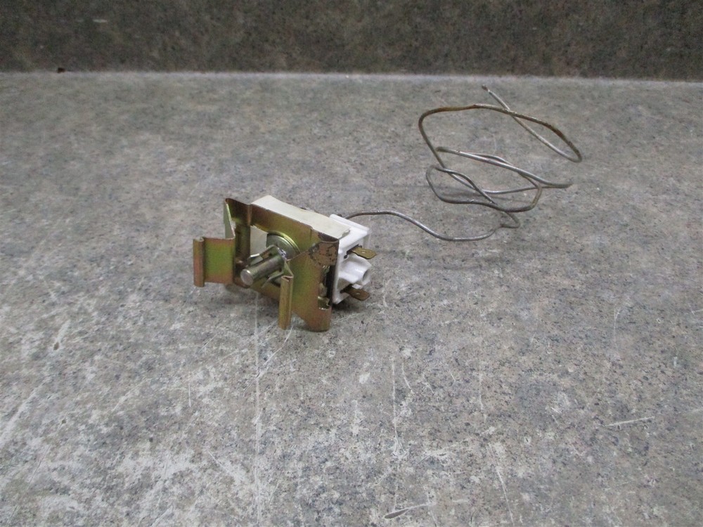 KENMORE REFRIGERATOR THERMOSTAT GOLD/RUST PART # 216787700 5304496559