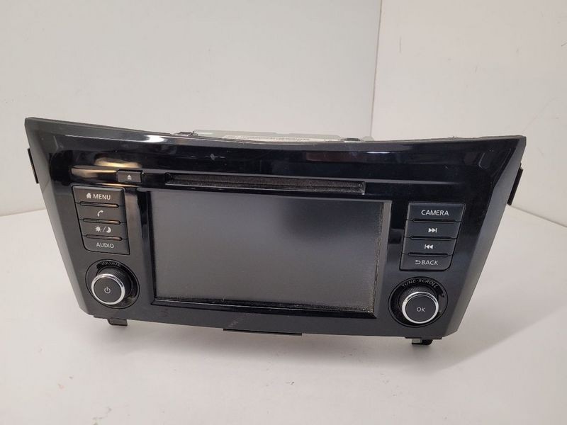 2018-2020 Nissan Rogue AM FM CD Radio Receiver OEM