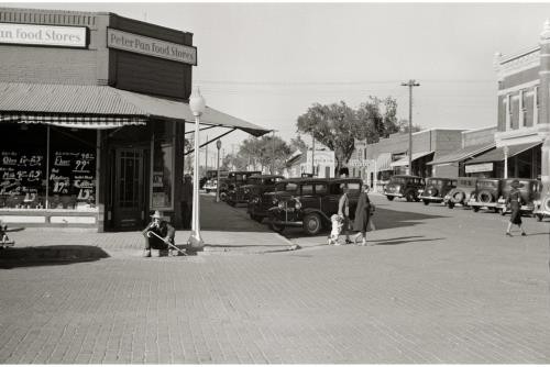Main street of Minneapolis,Kansas,KS,Farm Security Administration,FSA,1938