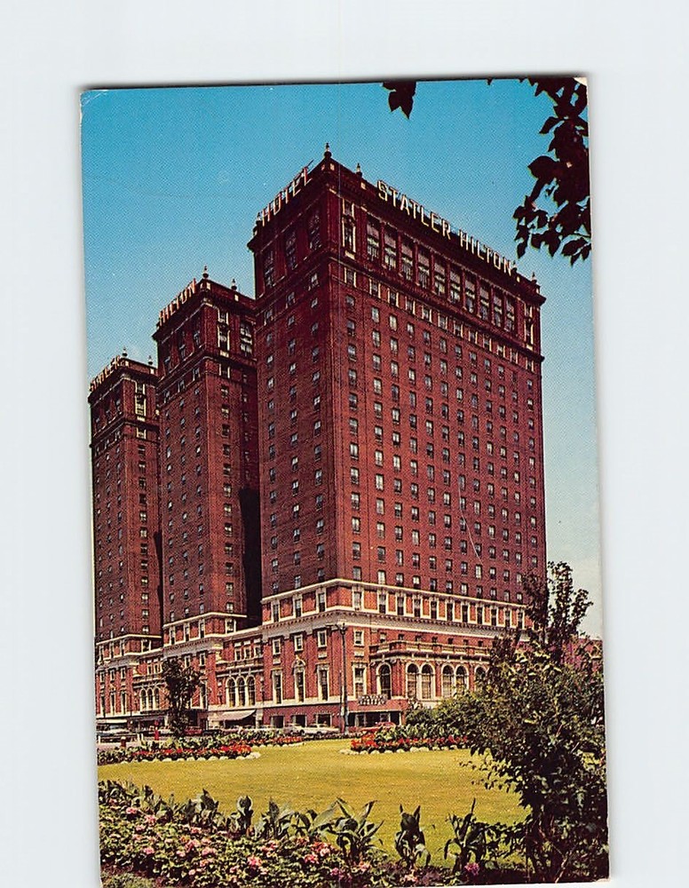Postcard The Statler Hilton Hotel Buffalo New York USA North America