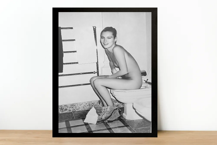 Kate Moss On Toilet Photo Poster-1990's Photography Funny Bathroom Picture-1340