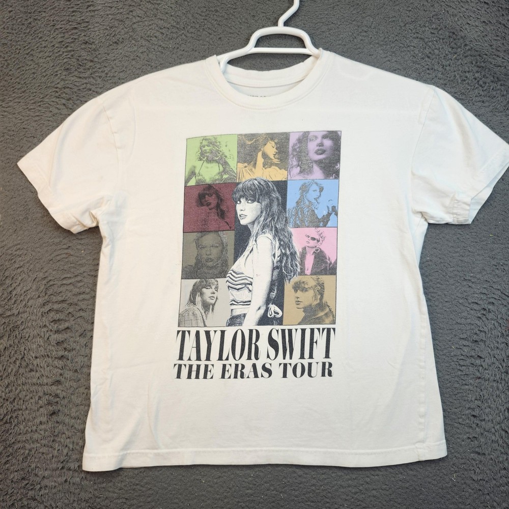 Taylor Swift Shirt Mens Small White The Eras Tour 2023 Concert Graphic Band Tee