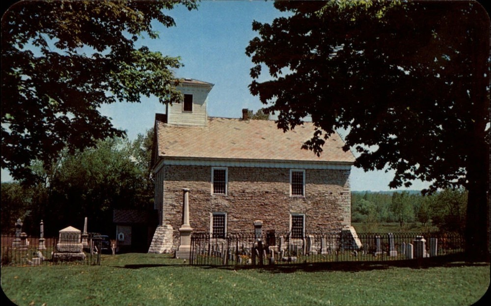 New York Herkimer Old Fort Church cemetery ~ 1950s-60s postcard sku567