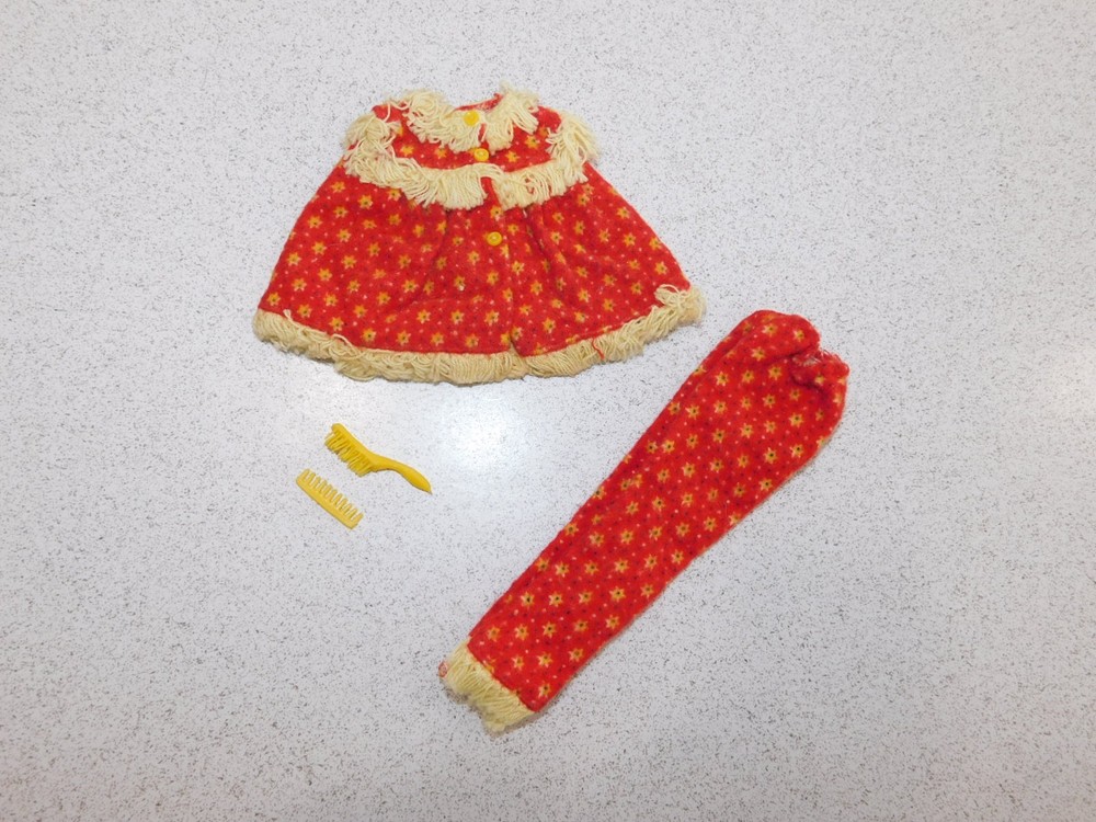 Barbie:  Skipper VINTAGE Complete WOOLY PJS Outfit!
