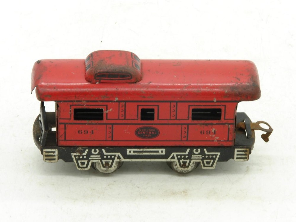 Marx Trains O-27 Gauge 694 Caboose Short Wheelbase with Joy Line Coupler