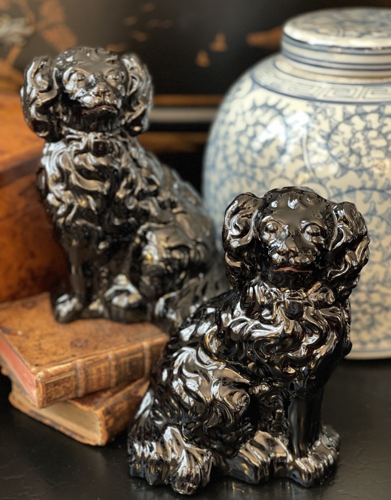 Stunning 19C Black Jackfield English Staffordshire Spaniel Mantle Dog Pair 7.25”