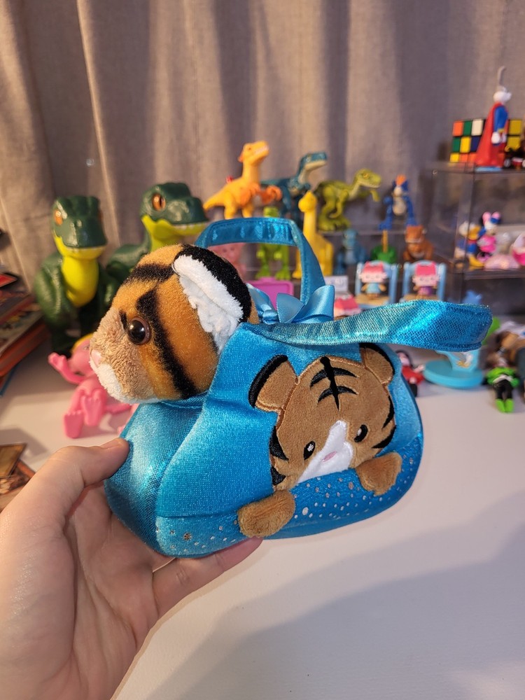 Aurora Fashionable Fancy Pals Peek-A-Boo Tiger stuffed animal set 7”