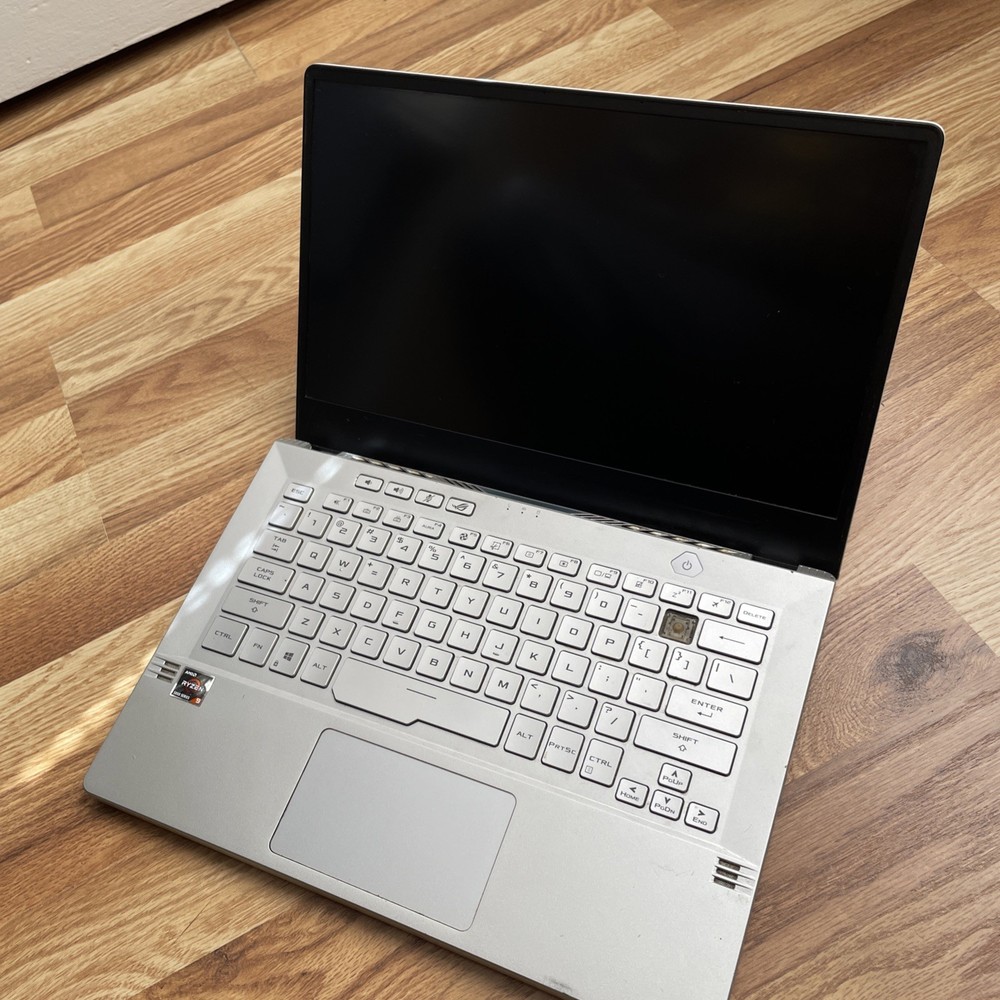ASUS ROG Zephyrus G14 No SSD / for Parts