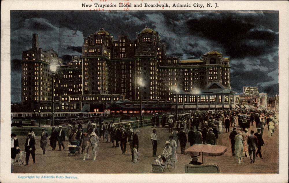 New Traymore Hotel Boardwalk Atlantic City New Jersey vintage postcard k575