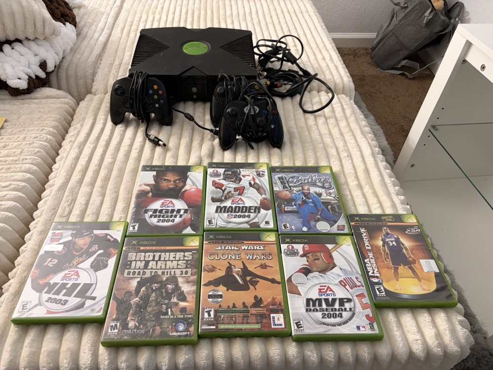 Original Microsoft XBOX  - 3Controllers + All Cords Included + games