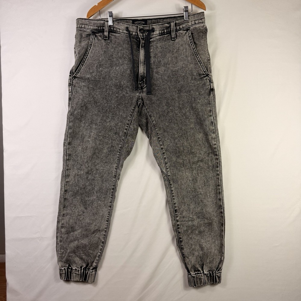 Signature Levi Strauss Gray Pants Joggers Size 36 Activewear Outdoors Stretch