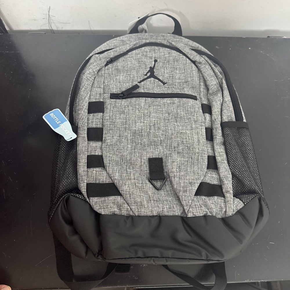 Nike Jordan Level Carbon Heather Black 15 Inch Laptop Backpack MA0879-GEH New With Tags