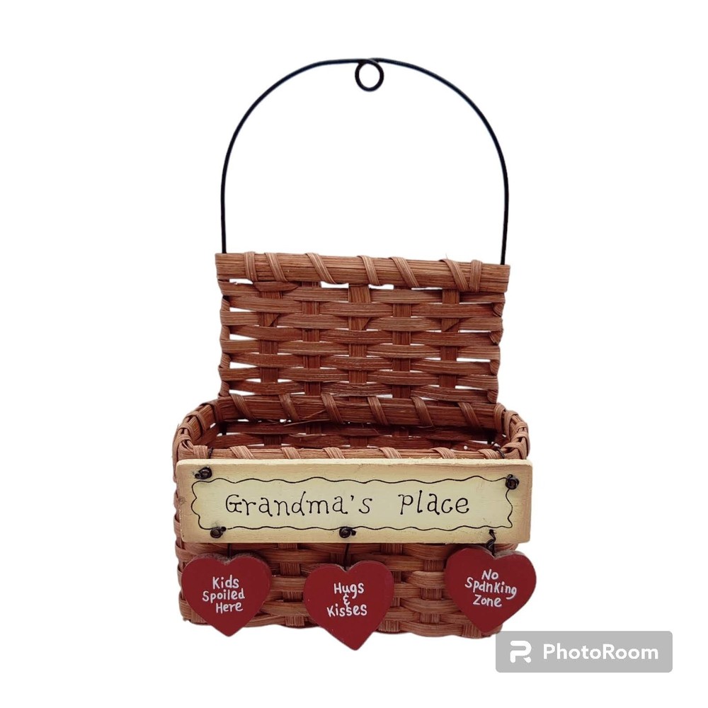 Cesta colgante de pared Grandma's Place con corazones día de los abuelos-image