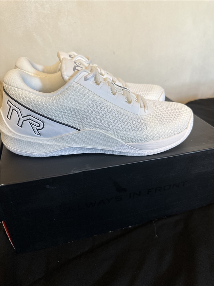 TYR CXT 2 Trainer Shoes, White/Black, Size M 9.5 W 11 Brand New