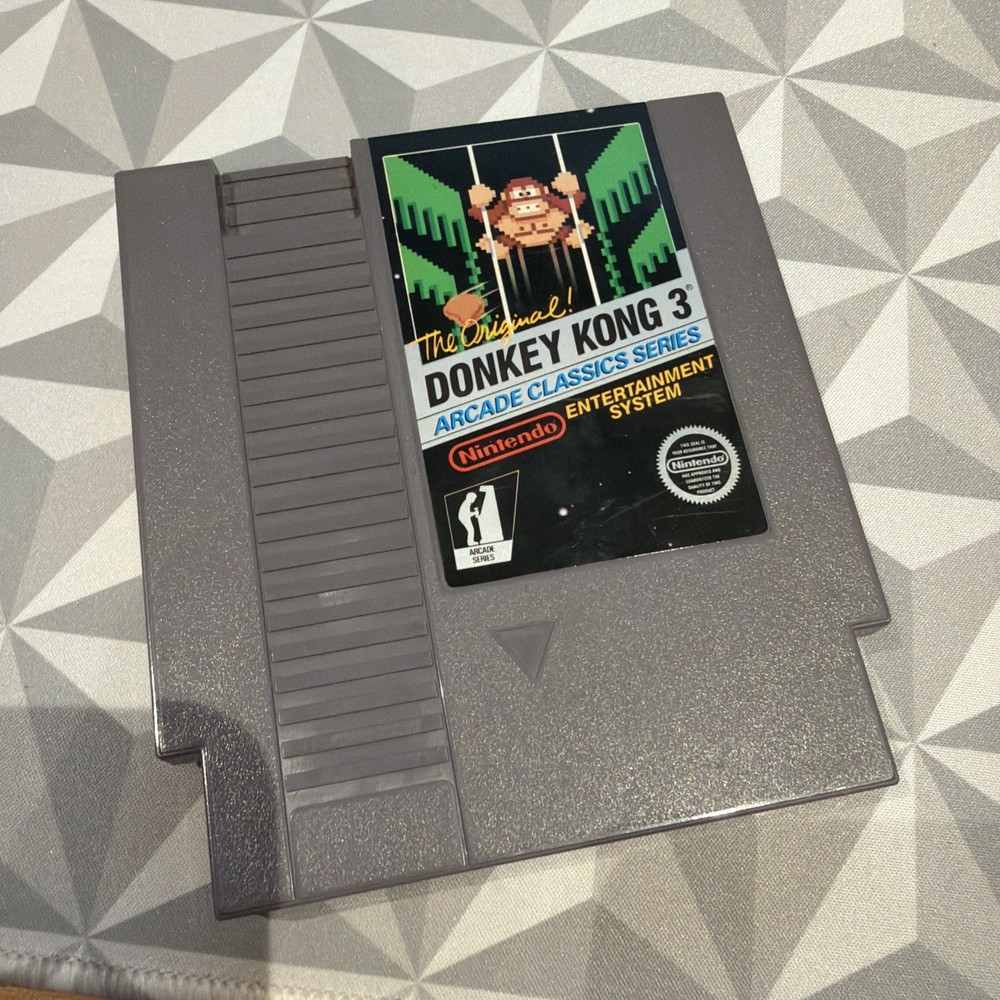 The Original Donkey Kong 3 Arcade Classics Series Nintendo Entertainment System