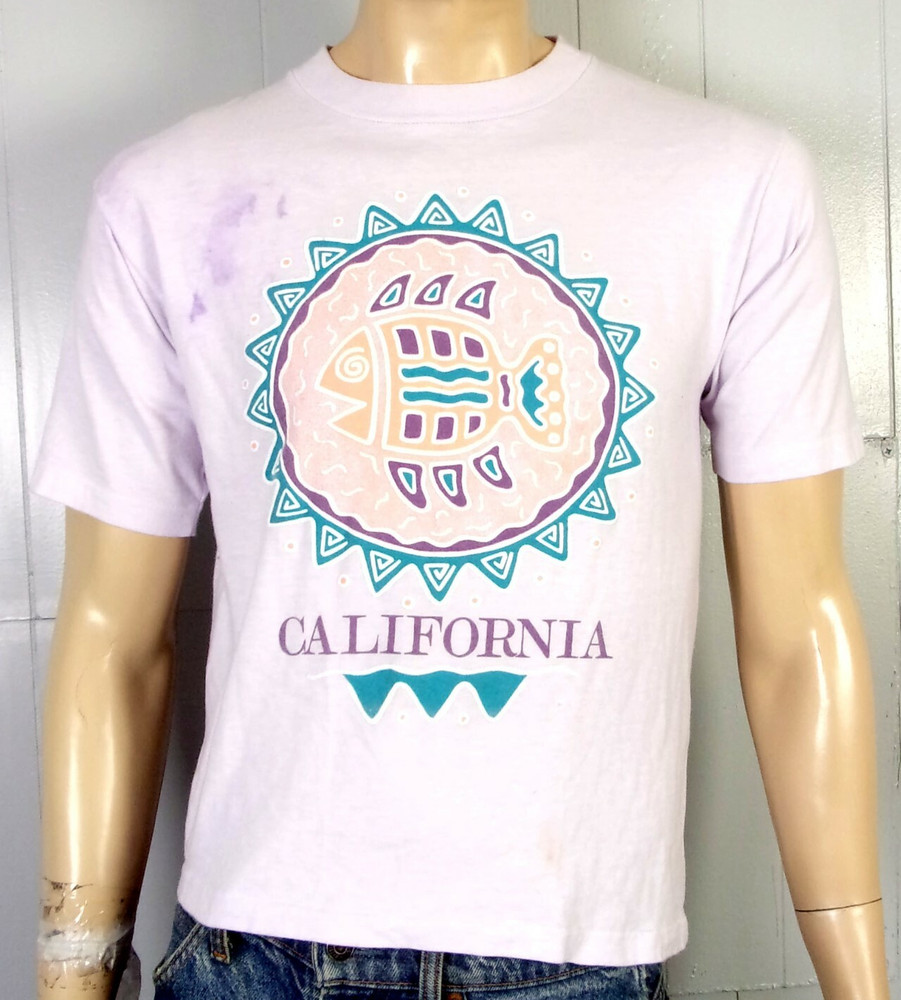 vintage 90s single stitch California Tribal Graphic Style Fish T-Shirt soft L