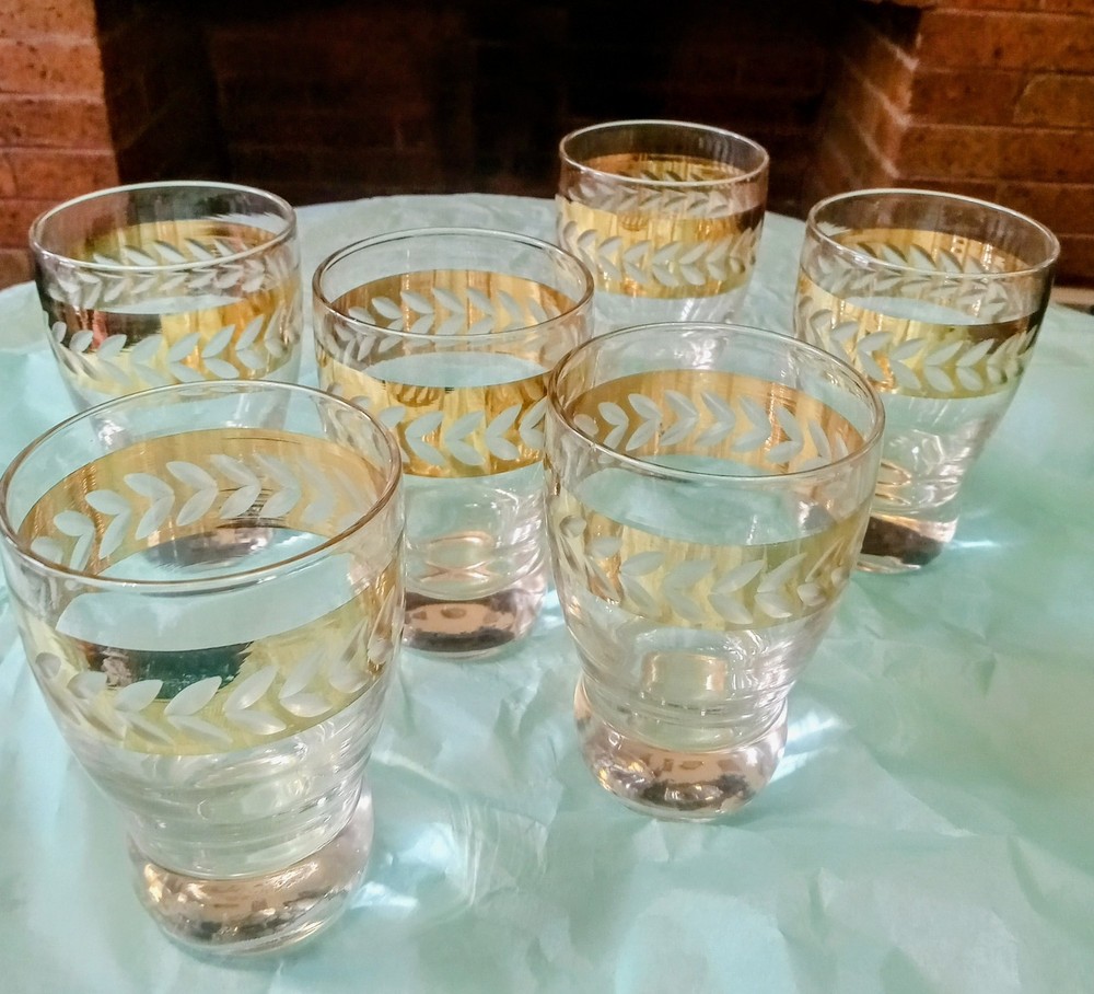 Set Of 6 Gold Band Glass Tumblers Vintage Mid-Century Barware Elegant Etched