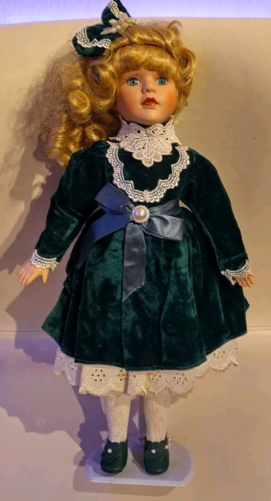 Collector's Choice Felicitations Porcelain Doll Green Velvet Dress Lace & Stand