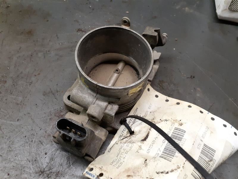 94-95 COUGAR 4.6L Throttle Body Valve Assembly 8-280 24123
