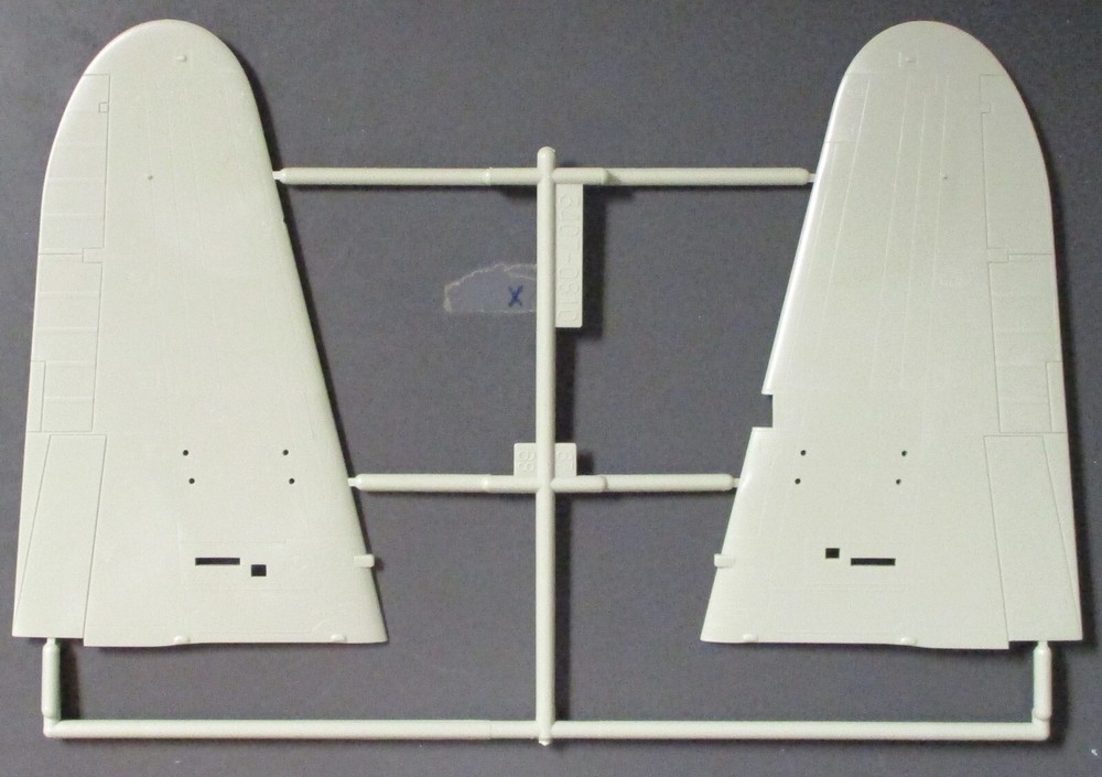 1/48 Scale Accurate Miniatures IL-2M3 Stormovik Parts Tree F Kit 3407-image