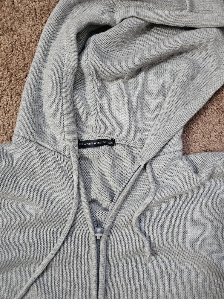 Brandy Melville Gray Full Zip Hoodie One Size Long Sleeve Zipper Drawstring