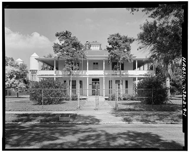 1. SOUTHEAST FRONT - Fort Sam Houston, Military Post San Antonio, Commanding