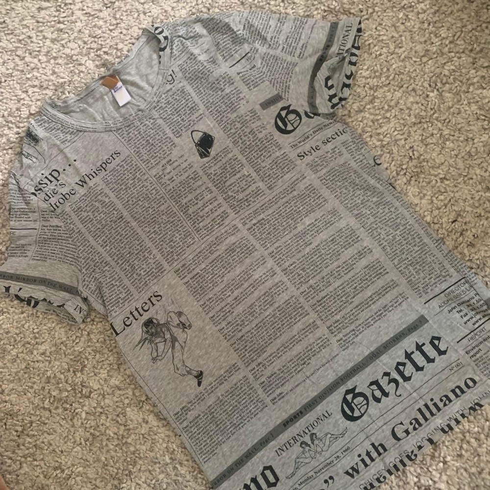 John Galliano Newspaper Print T-Shirt Size S Cotton Blend