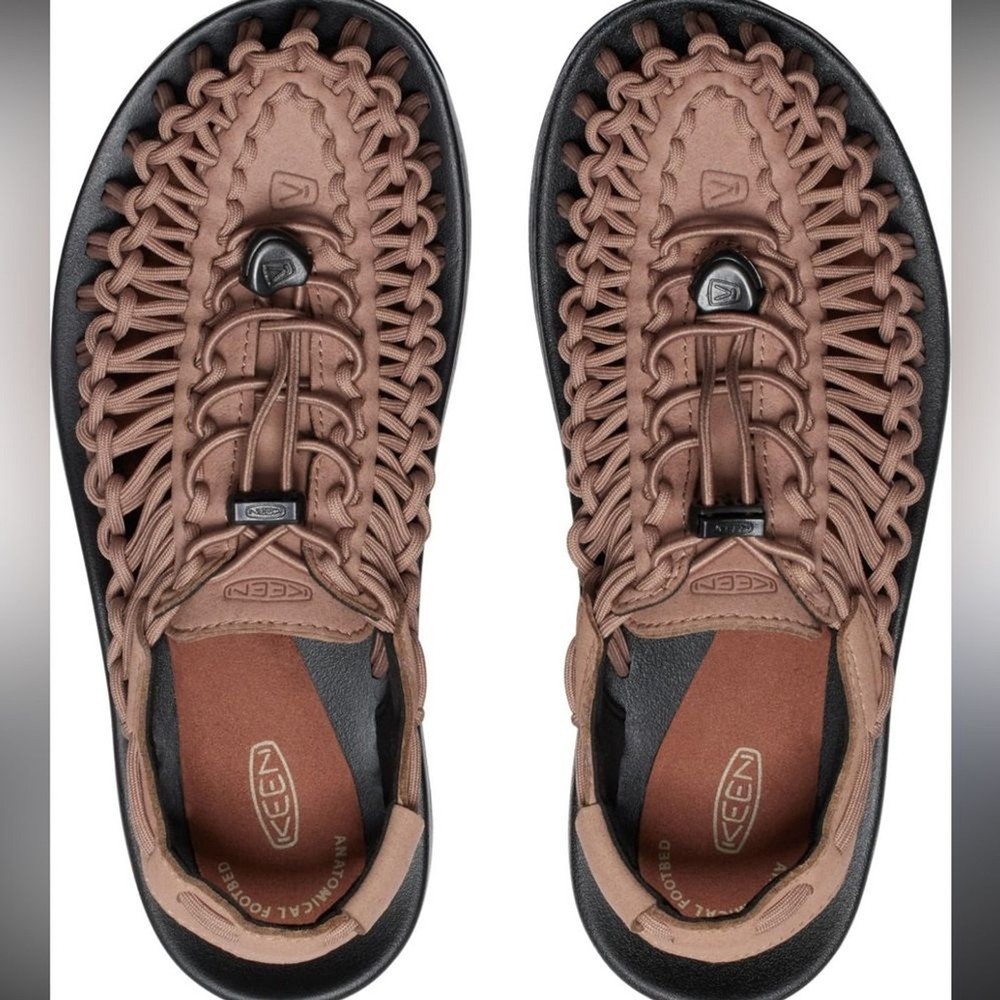 Keen UNEEK Brown Outdoor Adventure Sandals for Men and Women