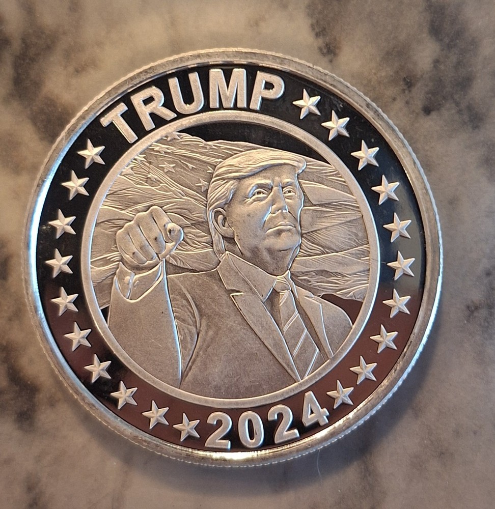 DONALD TRUMP 2024 1oz. SILVER BULLION ROUND .999 COIN 45th PRESIDENT