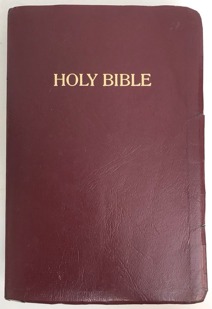 Holy Bible NKJV Giant Print Center Column Reference Edition Nelson 993BG 1994